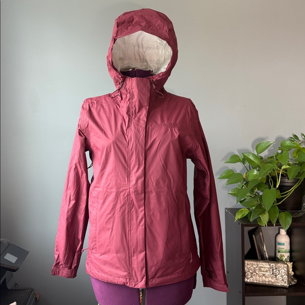 The North Face Women's Hooded Jacket in Burgundy